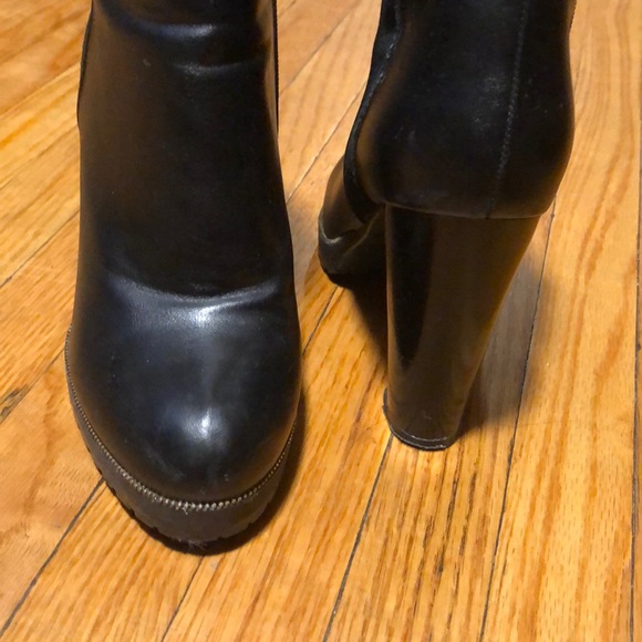 *DSW* bootie heels - Picture 5 of 7